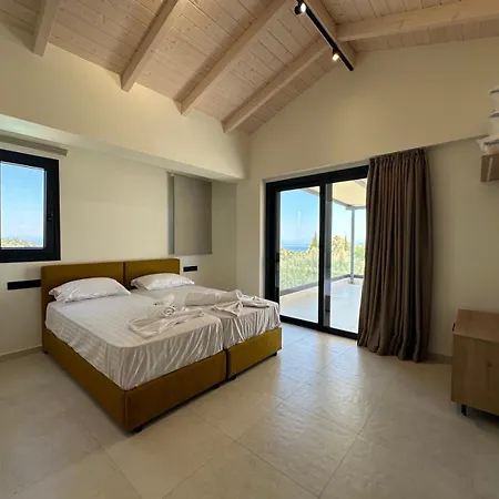 Nuovo Maistros Villa *