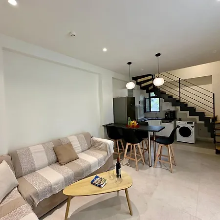 Nuovo Maistros فيلة Tsoukaládhes