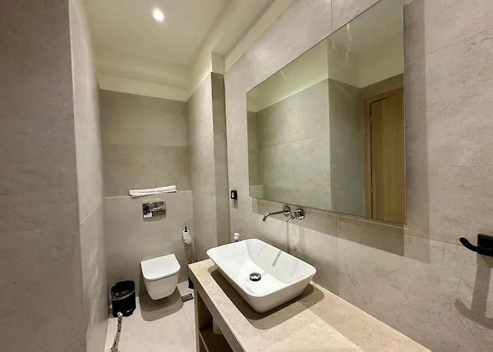 Nuovo Maistros Villa *