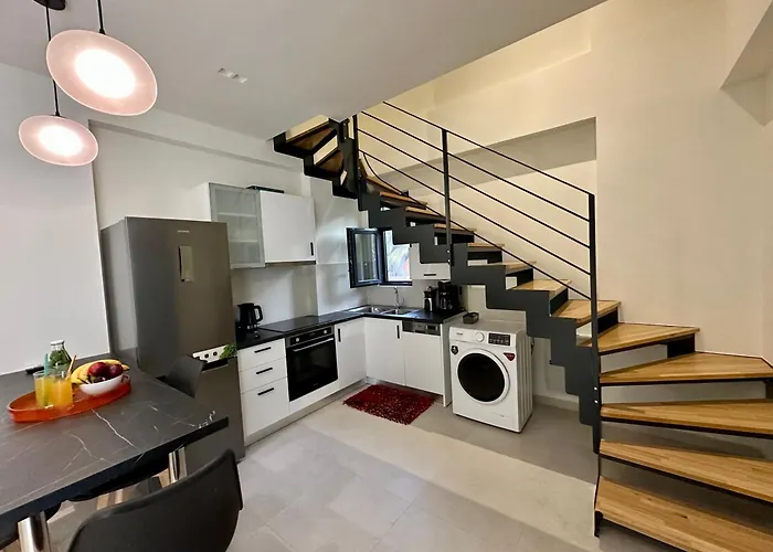 Villa Nuovo Maistros *