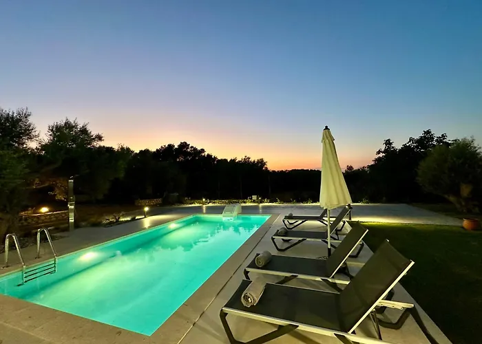 Villa Nuovo Maistros